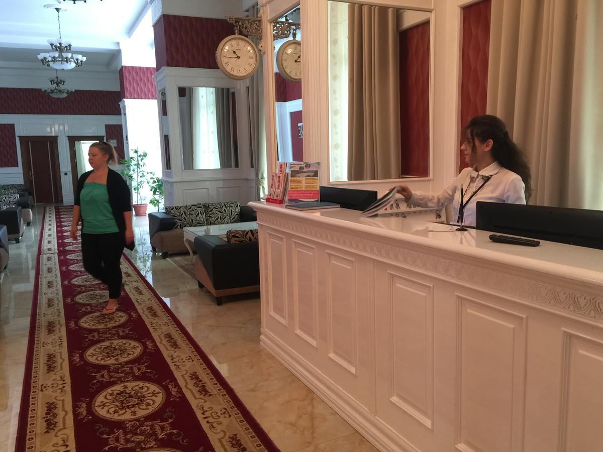 Kapaz Health & Resort Naftalan Нафталан Екстериор снимка